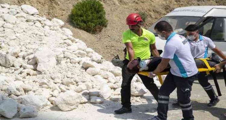 Kaza tatbikatı nefes kesti