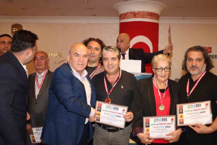 ÇETKODER’in çevre ve tüketici ödülleri sahiplerini buldu