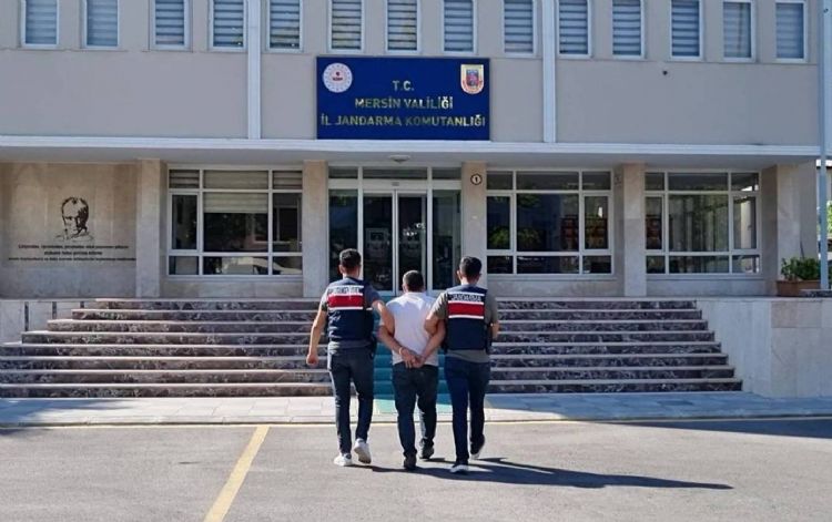 Mersin’de hapis cezası ile aranan FETÖ üyesi eski kamu görevlisi yakalandı