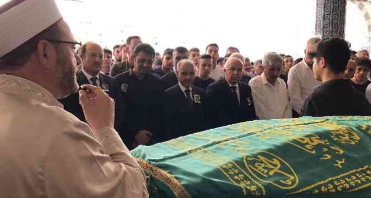 Emniyet Genel Müdürü Aktaş Mersin'de cenaze törenine katıldı