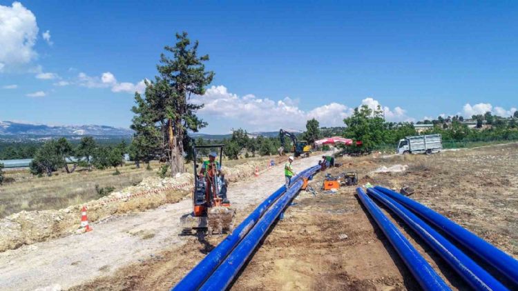 MESKİ, Erdemli’de içme suyu çalışmalarını sürdürüyor
