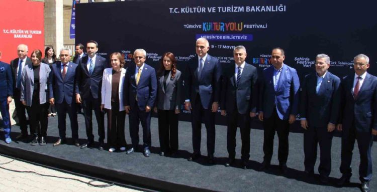 Bakan Ersoy: Mersin, yaşayan bir kültür hazinesidir