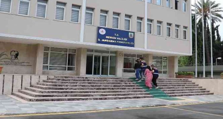 Mersin'de PKK şüphelisi 2 kadın gözaltına alındı