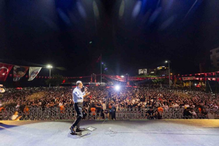 Mersin’de ‘Gençlik Festivali’ coşkusu tüm kenti sardı