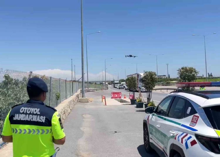 Jandarmadan bayram öncesi dronlu denetim