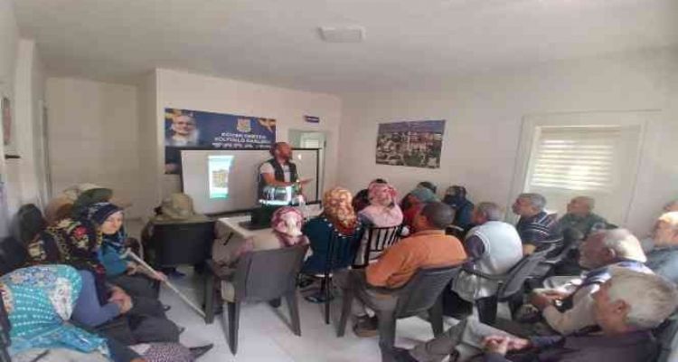 Tarsus'ta 120 mahallede bağımlılıkla mücadele semineri düzenlendi