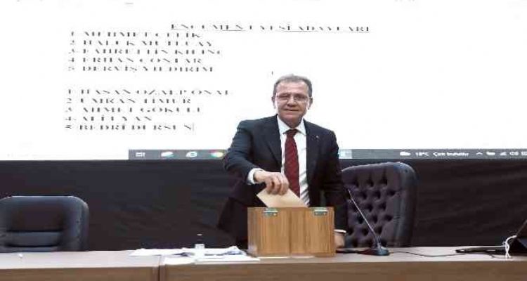 Büyükşehir Belediyesinin 2021 Yılı Faaliyet Raporu oy çokluğuyla kabul edildi