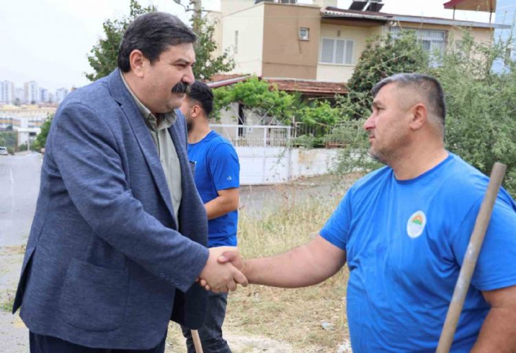 Başkan Yıldız, 1 Mayıs’ta sahada çalışan işçileri ziyaret etti