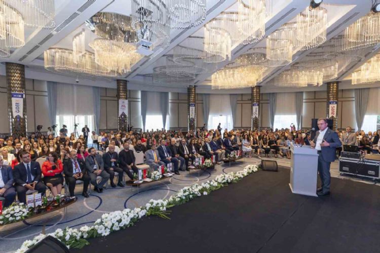 Seçer: İyi bir insan kaynağınız varsa, belediye başkanı için sorun baştan halledilmiş oluyor