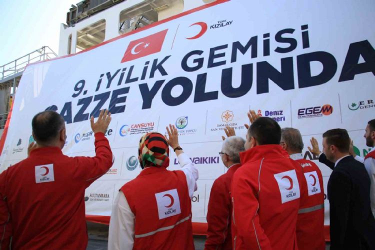 9. "İyilik Gemisi" Gazze’ye uğurlandı