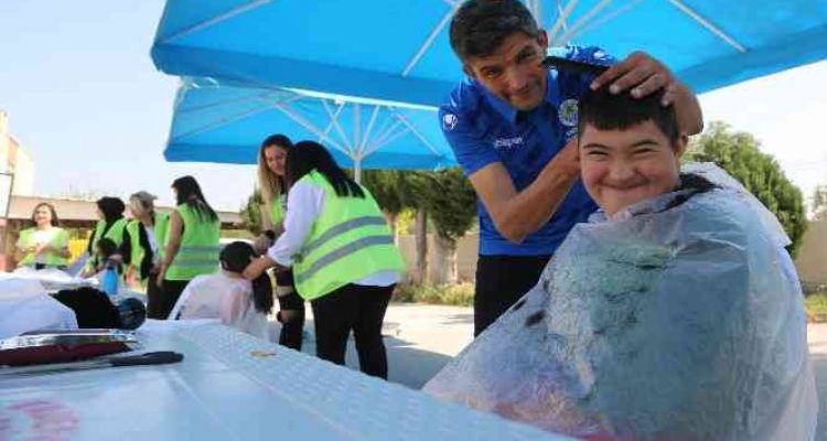 Mersin Erdemli'de özel çocuklara bayram tıraşı