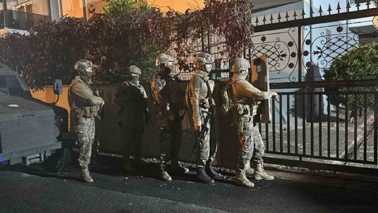 Mersin’de tefeci operasyonu: 8 gözaltı