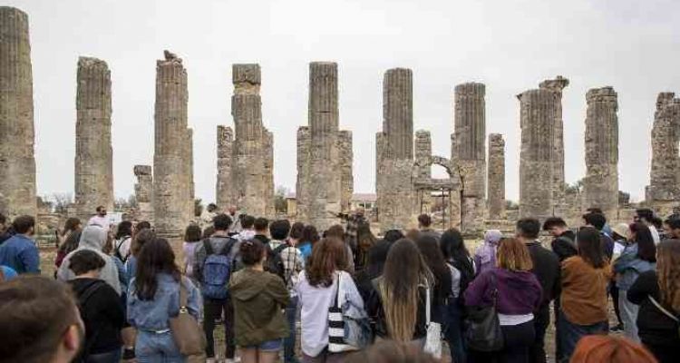 Mersin'de antik kentte tarihi gezi