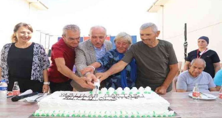 Başkan Gültak, yaş almış vatandaşlarla bir araya geldi
