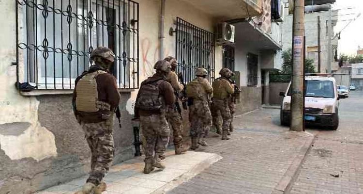 Mersin'de PKK/KCK operasyonu: 15 şüpheli hakkında gözaltı kararı